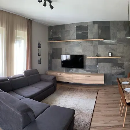 Szepvolgyi I. Apartman * Siófok
